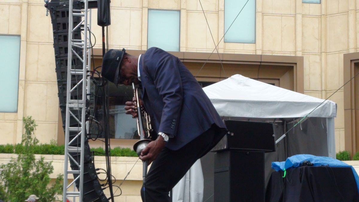 Jammin in the park performances