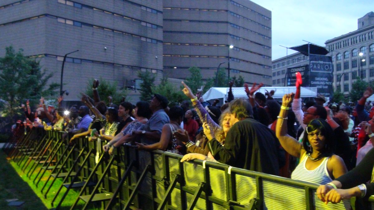 Jammin In The Park Performance Photos 100.3