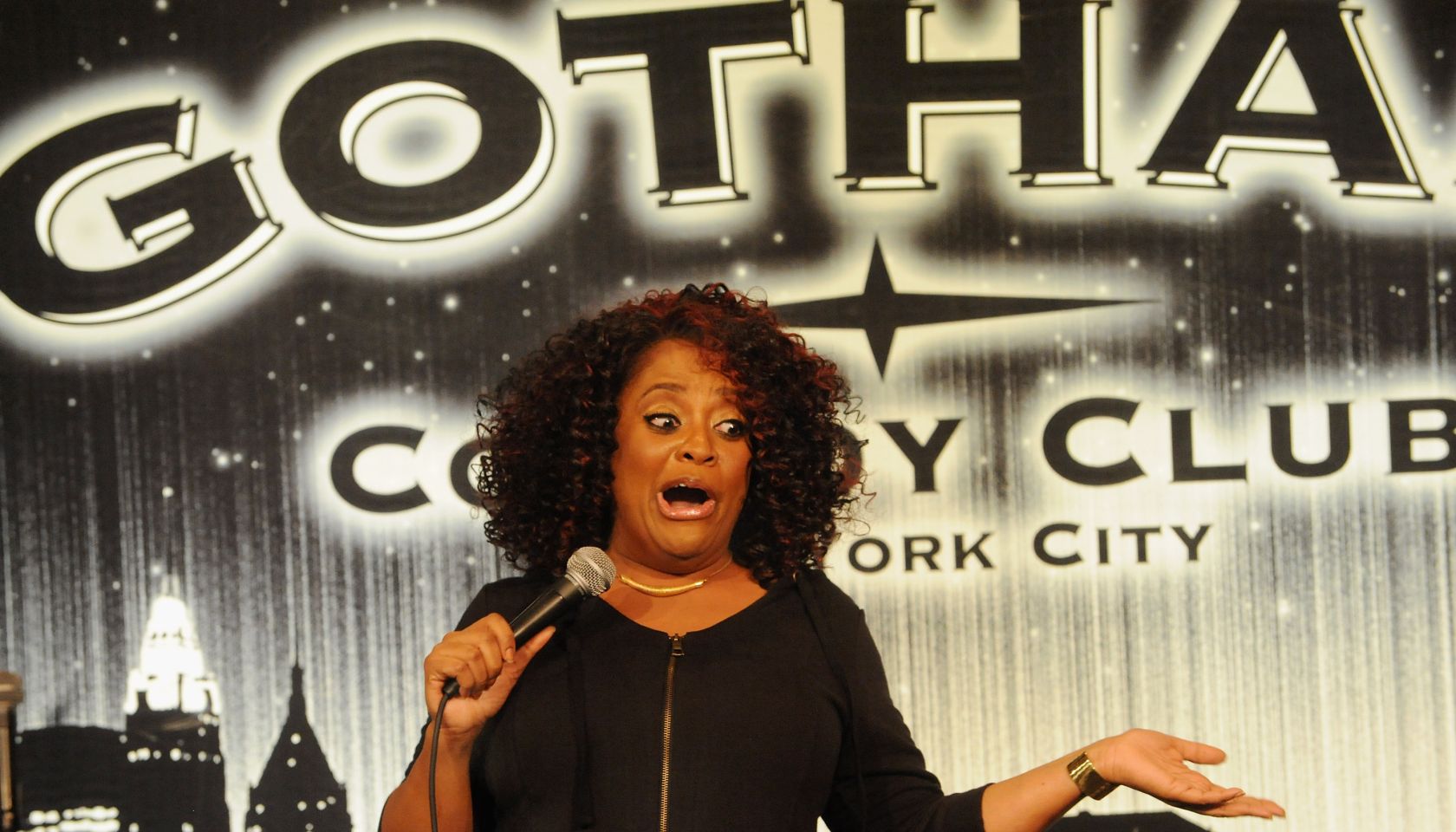 Sherri Shepherd Performs
