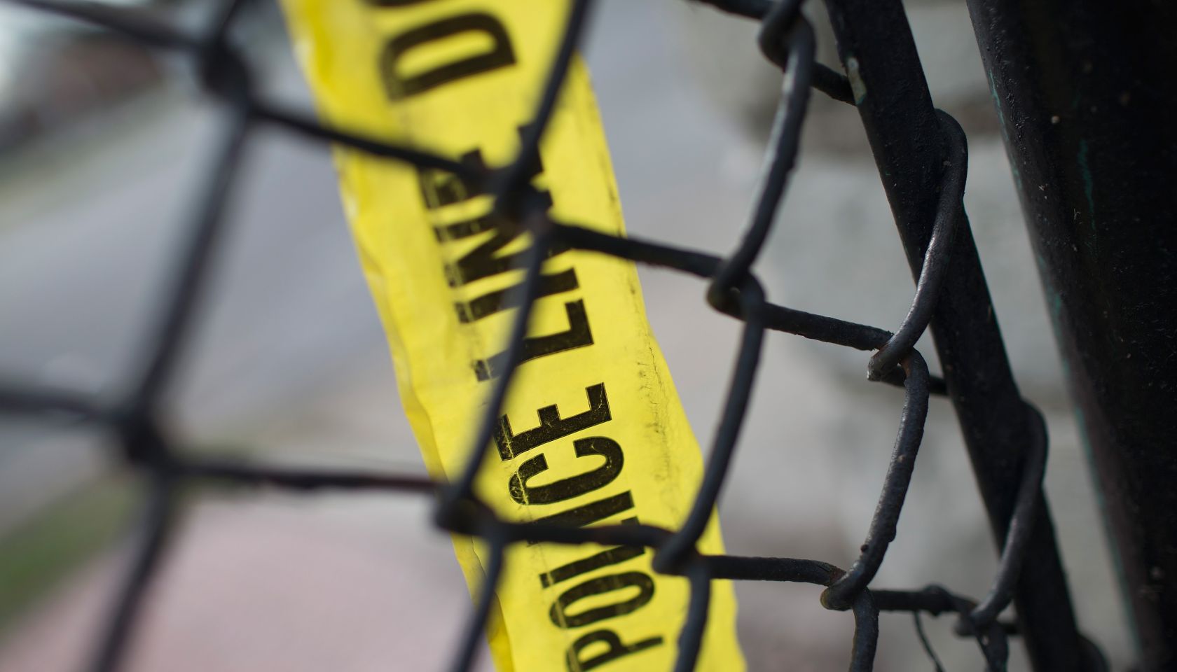 One Dead, Four Wounded At Shooting At Chicago Park