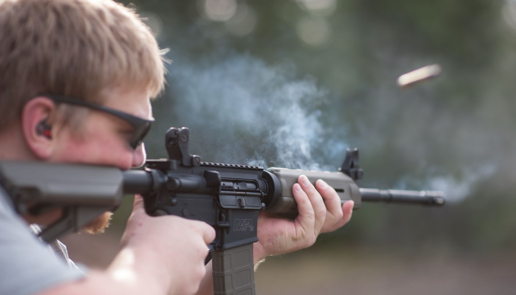 AR-15 Assault Rifle Smoking