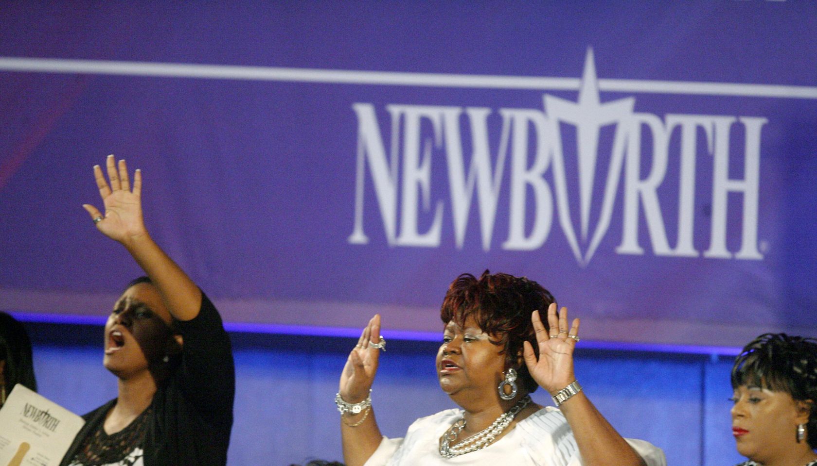 Bishop Eddie Long Discusses Sex Scandal Allegations