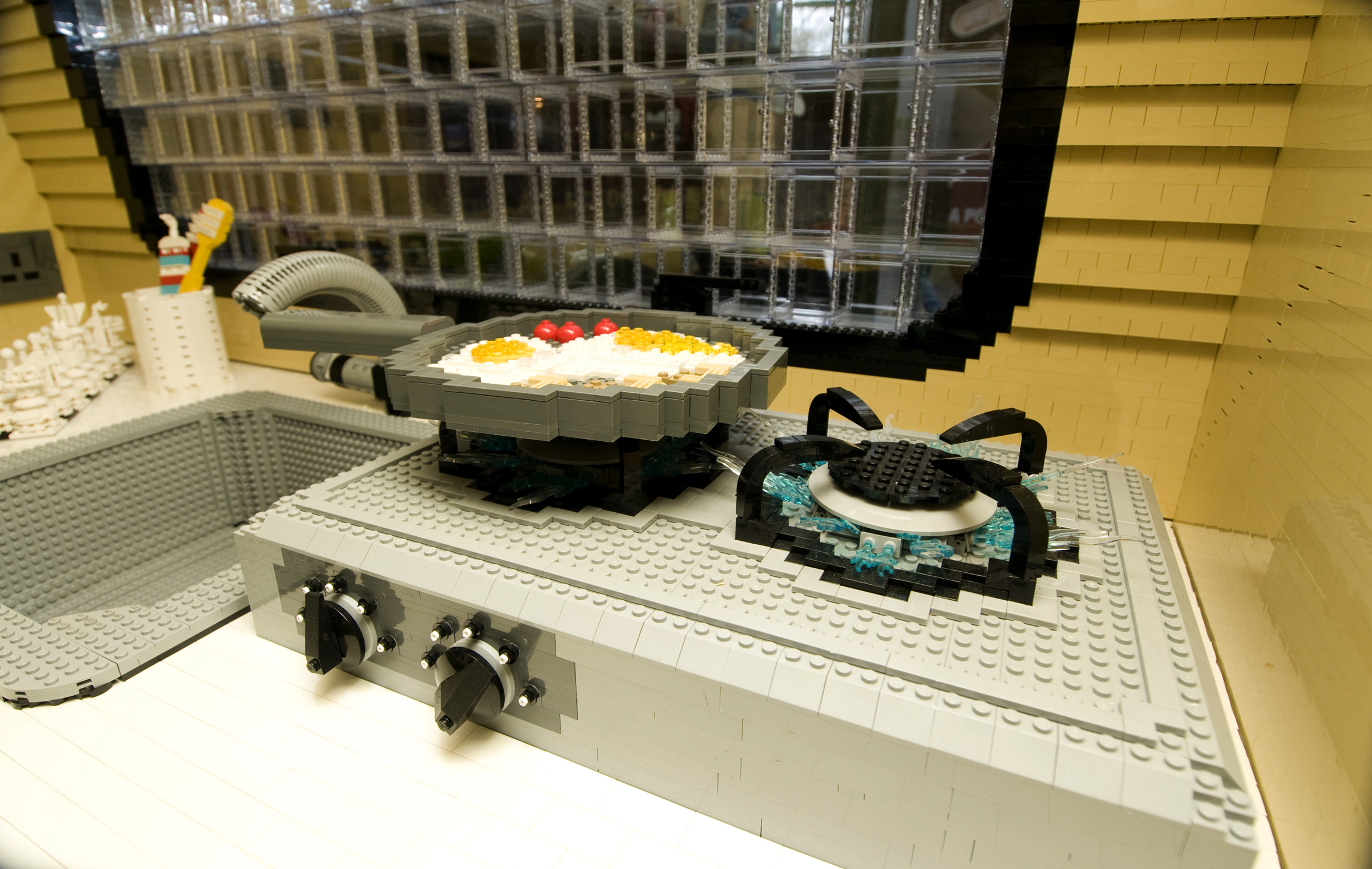 Record-Breaking Life-Size Lego Caravan Goes On Show At Beaulieu