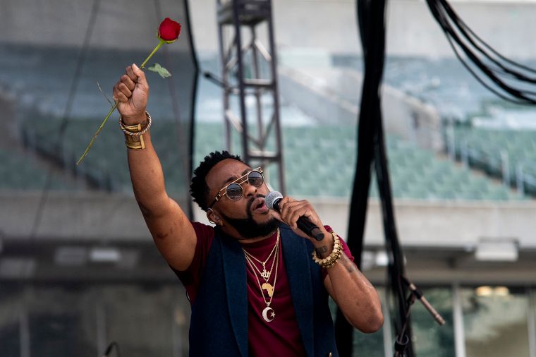 Raheem Devaughn at the 2019 Cincinnati Music Festival