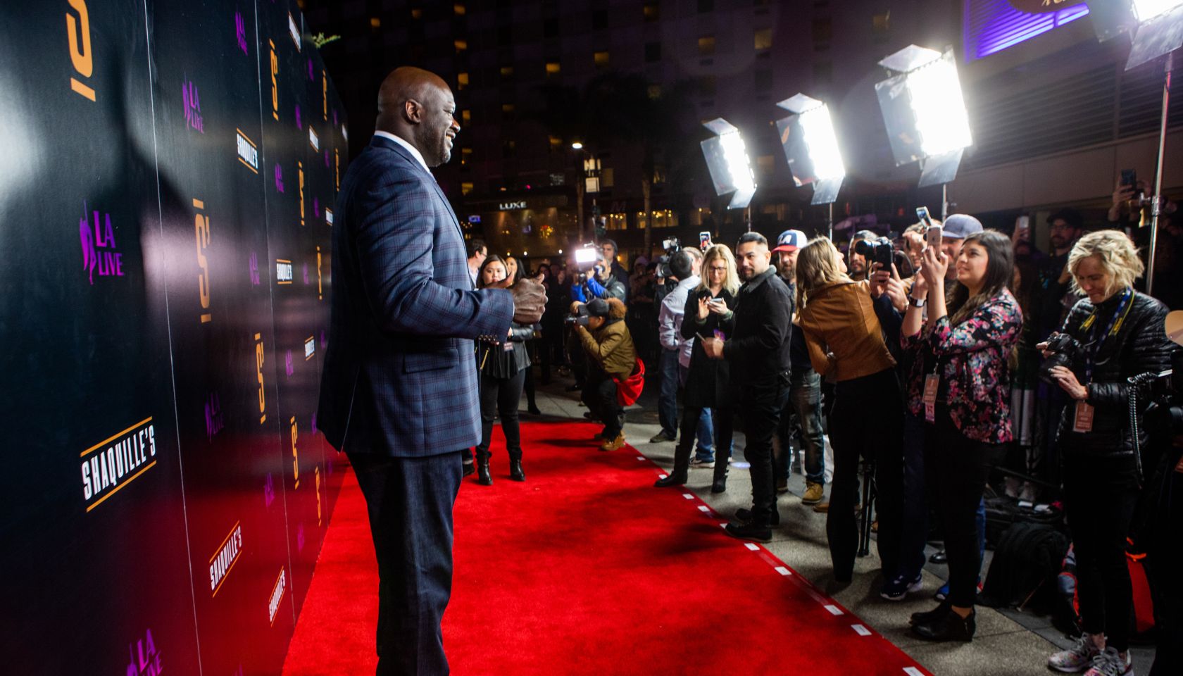Shaquille O'Neal Opens SHAQUILLE'S at LA Live