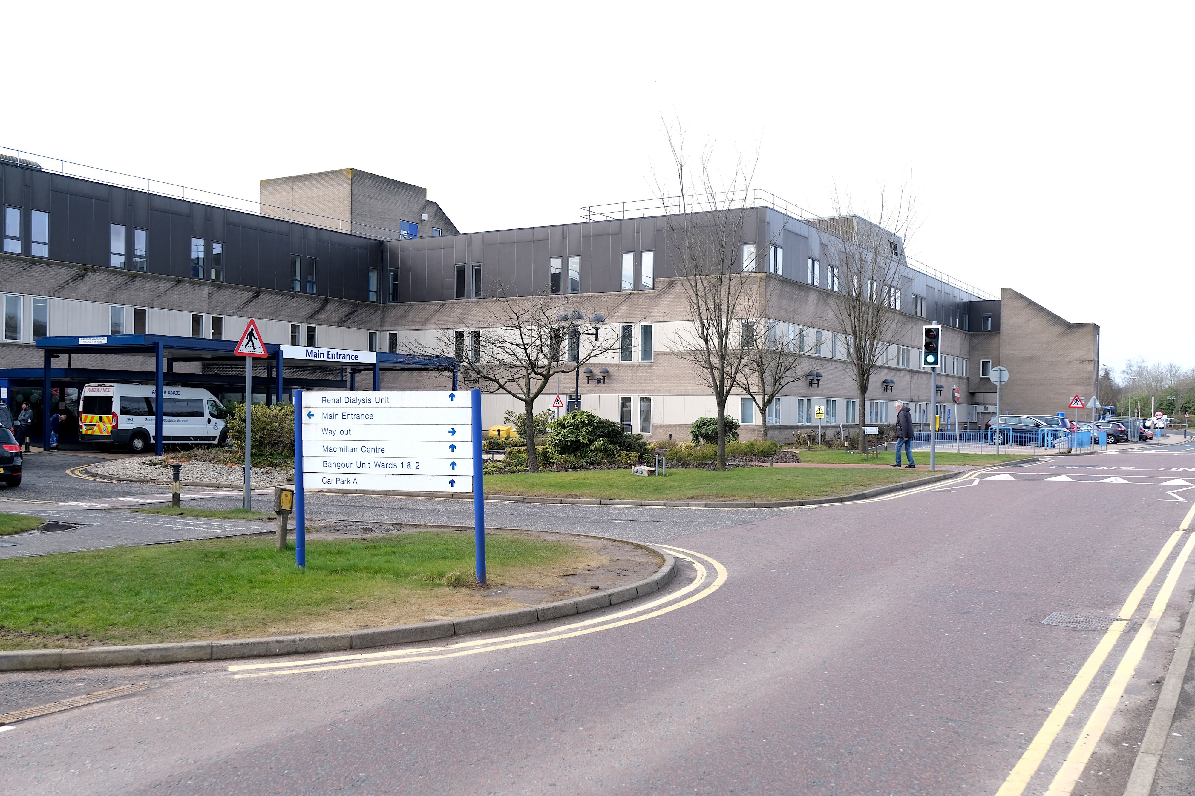 Coronavirus notices in Livingston, West Lothian, 17 March 2020