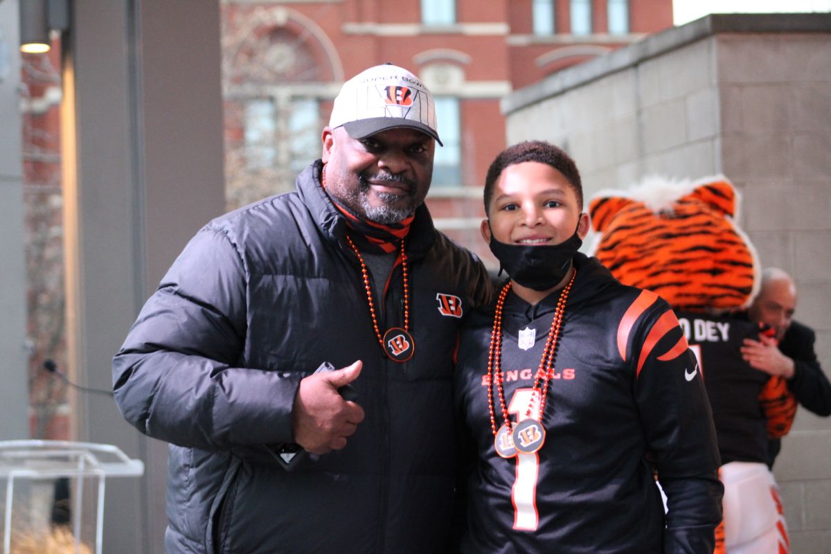 Bengals Rally At Washington Park