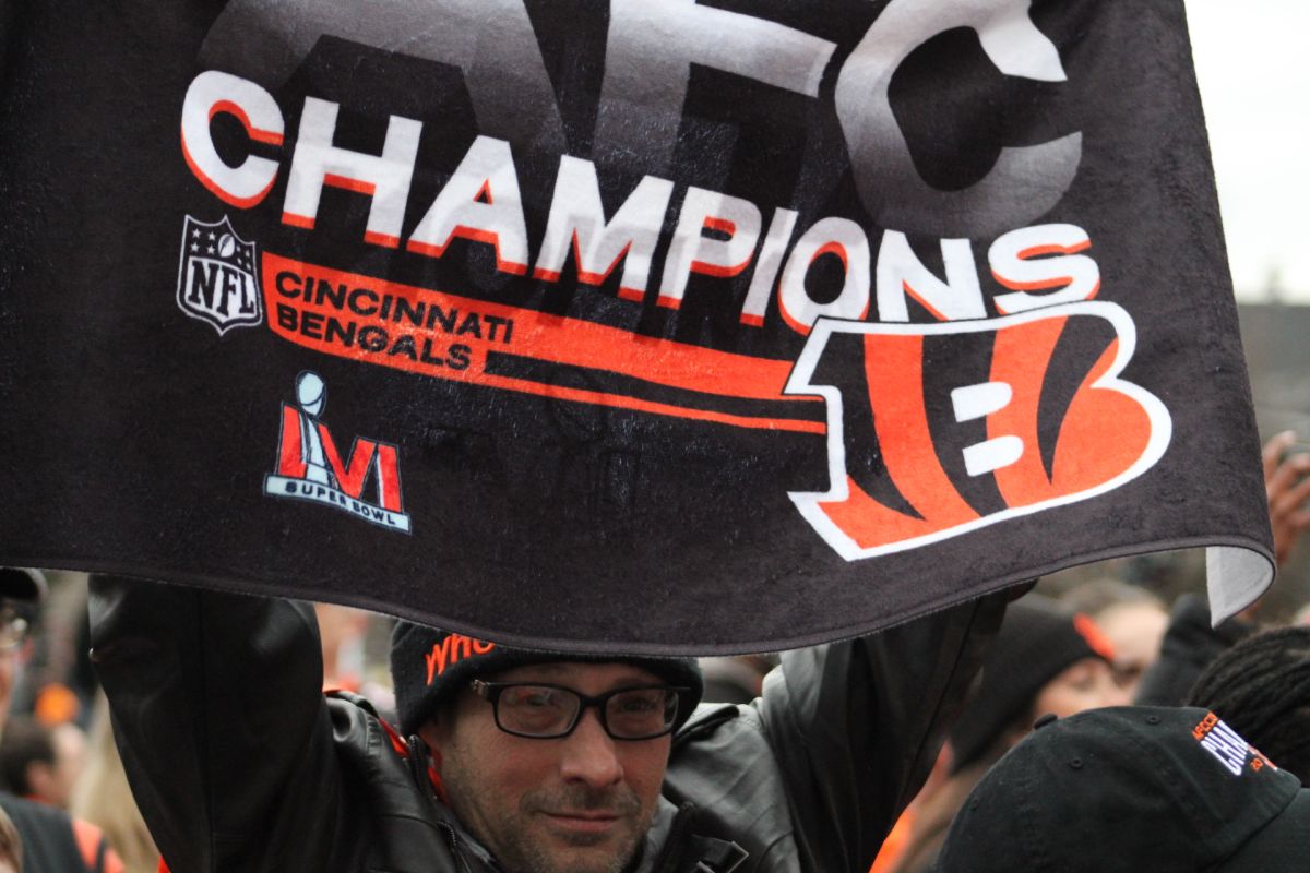 Bengals Rally At Washington Park