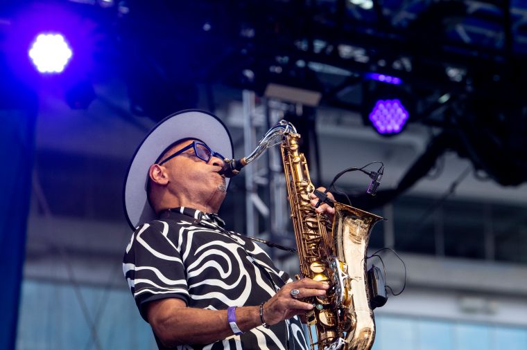 Kirk Whalum opens the Saturday show at the Cincinnati Music Festival