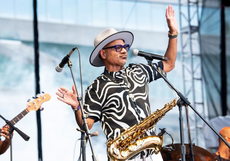Kirk Whalum on stage at the Cincinnati Music Festival 2022 Saturday show