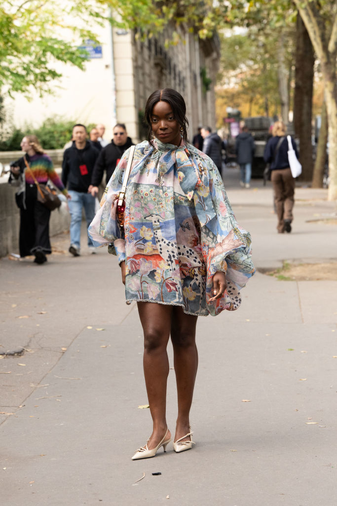 Street Style - Paris Fashion Week - Womenswear Spring/Summer 2025 - Day Eight