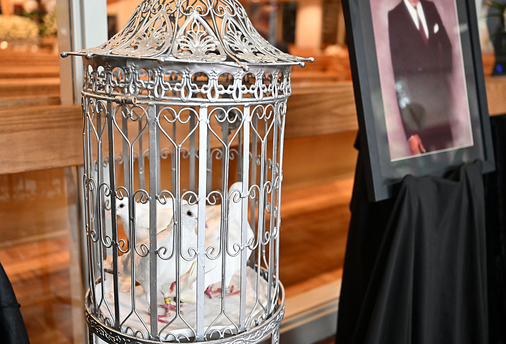 Peabo Bryson Memorial Service